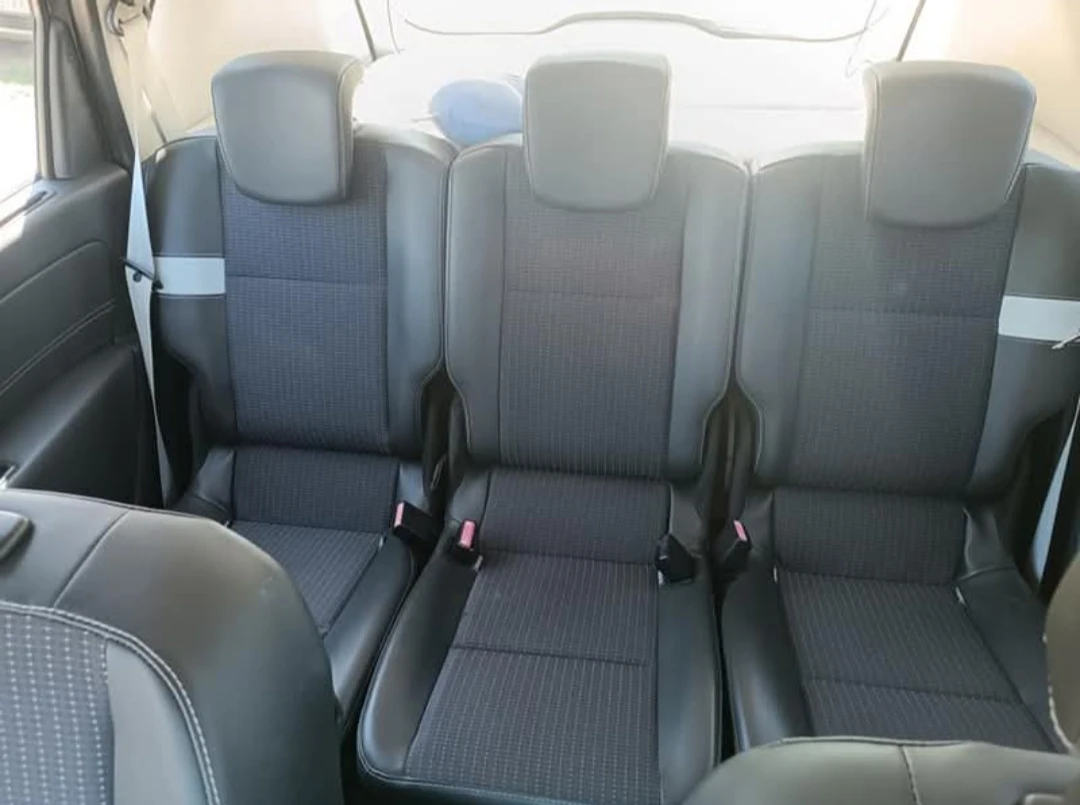 Renault Scenic, снимка 9 - Автомобили и джипове - 54128663