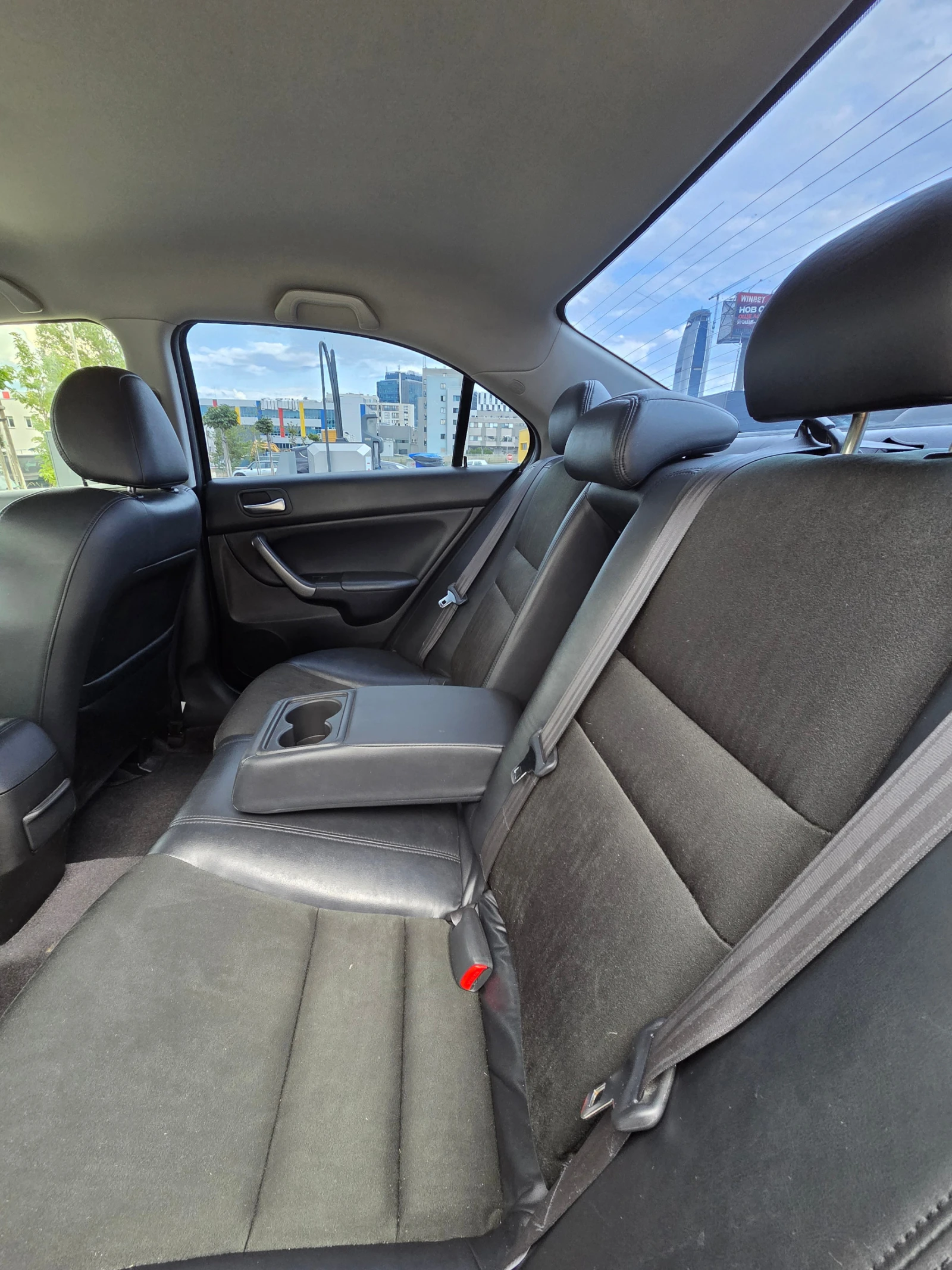 Honda Accord, снимка 13 - Автомобили и джипове - 55183084