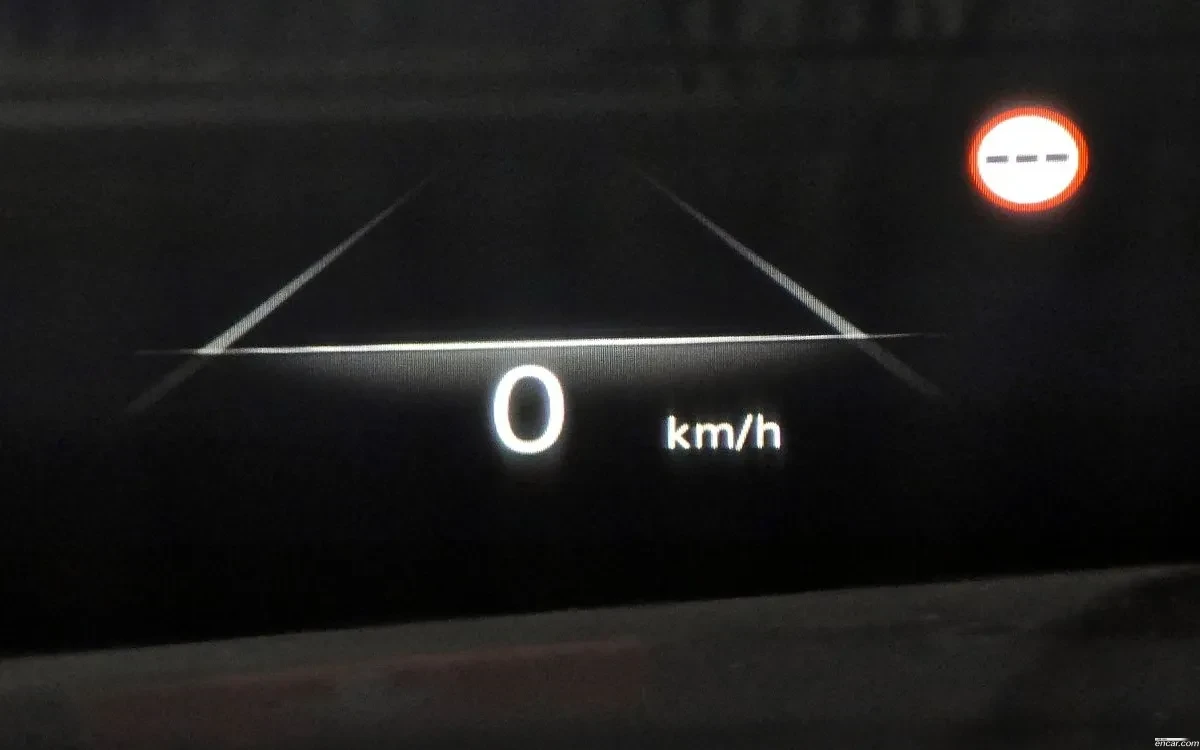 Genesis GV80 3.5T * ОБДУХВАНЕ * AWD * 50K KM * HUD * DISTRONIC , снимка 15 - Автомобили и джипове - 55251164