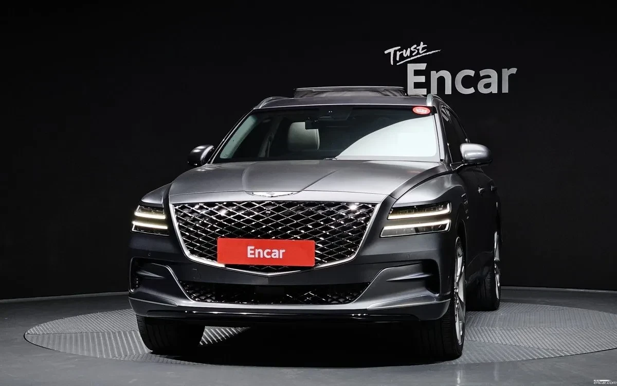 Genesis GV80 3.5T * ОБДУХВАНЕ * AWD * 50K KM * HUD * DISTRONIC , снимка 2 - Автомобили и джипове - 55251164