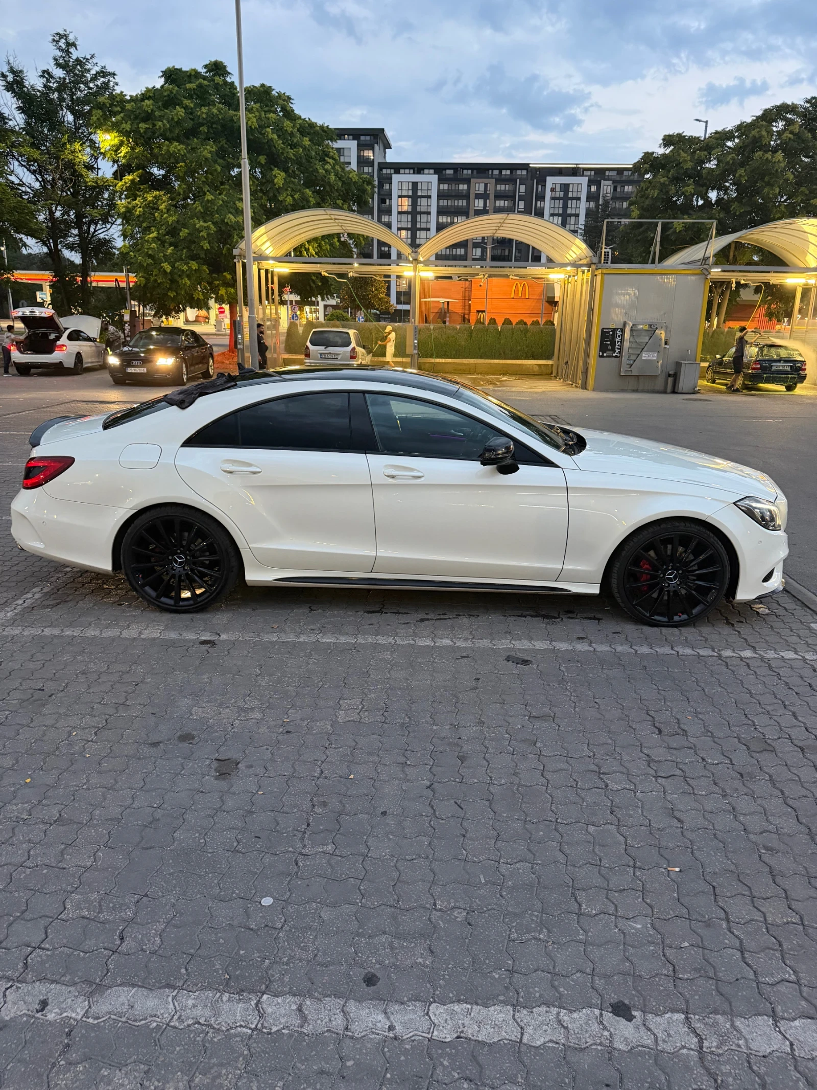 Mercedes-Benz CLS 350, снимка 3 - Автомобили и джипове - 55277443