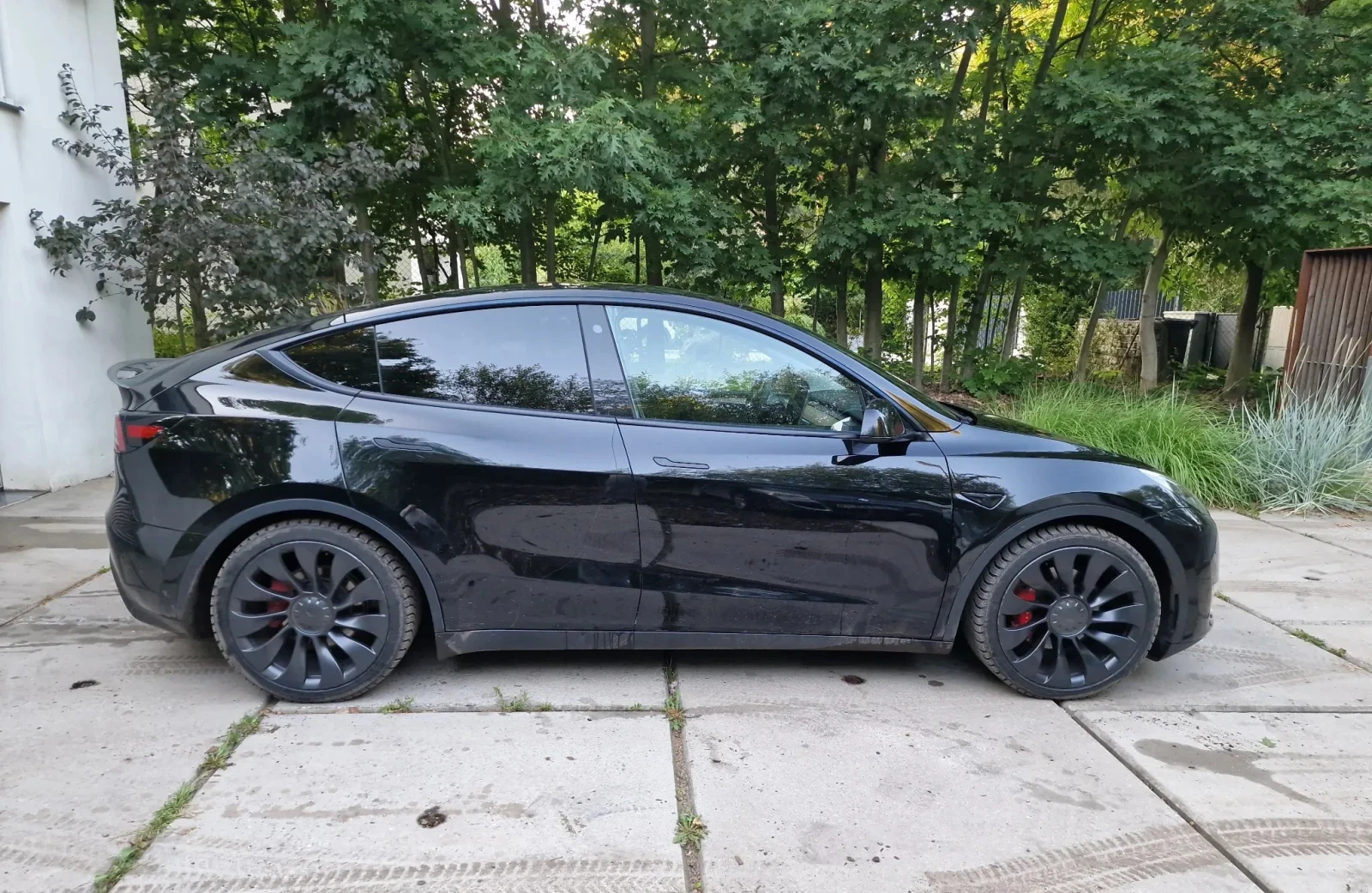 Tesla Model Y Performance AWD, снимка 5 - Автомобили и джипове - 55584619