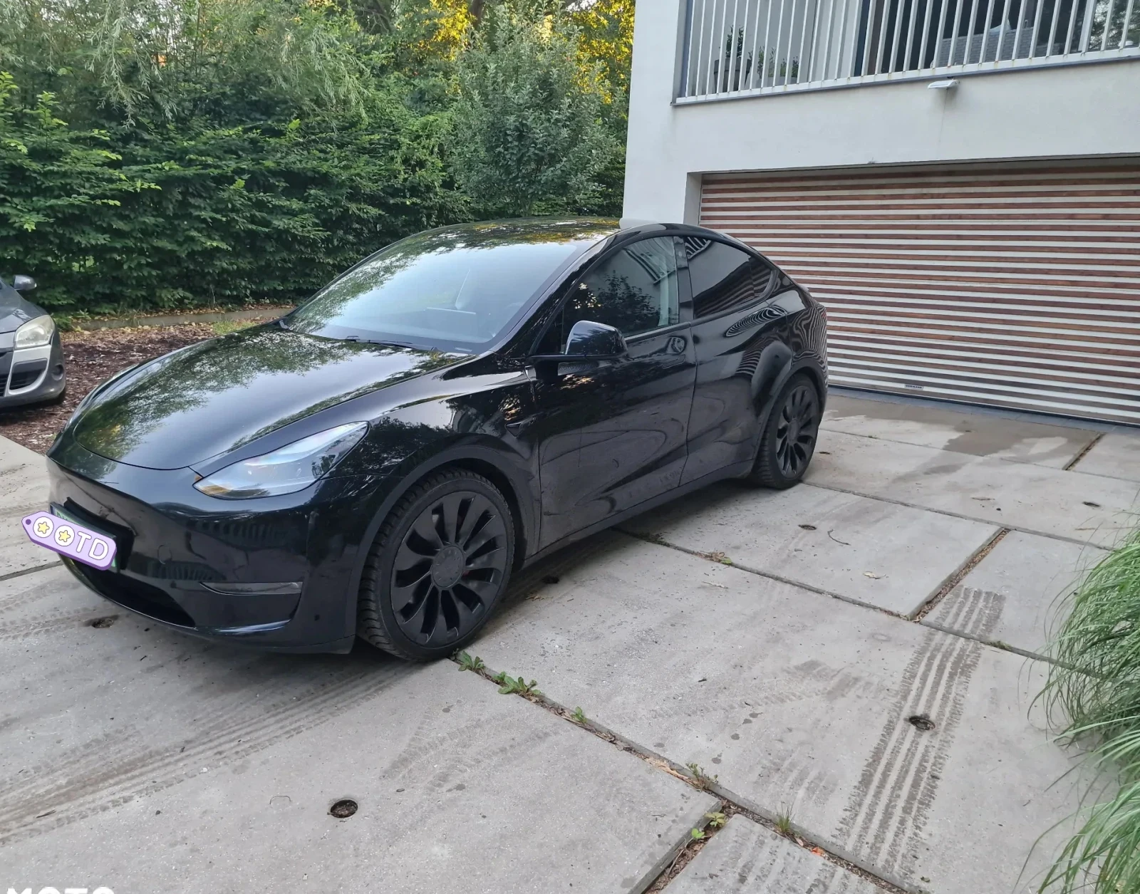 Tesla Model Y Performance AWD, снимка 3 - Автомобили и джипове - 55584619