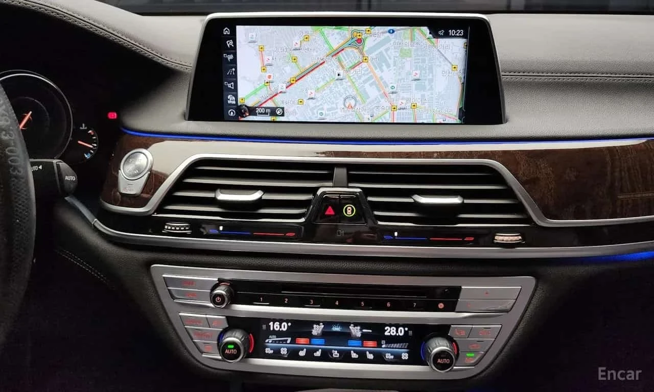 BMW 730 * 730d xDrive * ЦЕНА ДО БГ, снимка 12 - Автомобили и джипове - 56313566