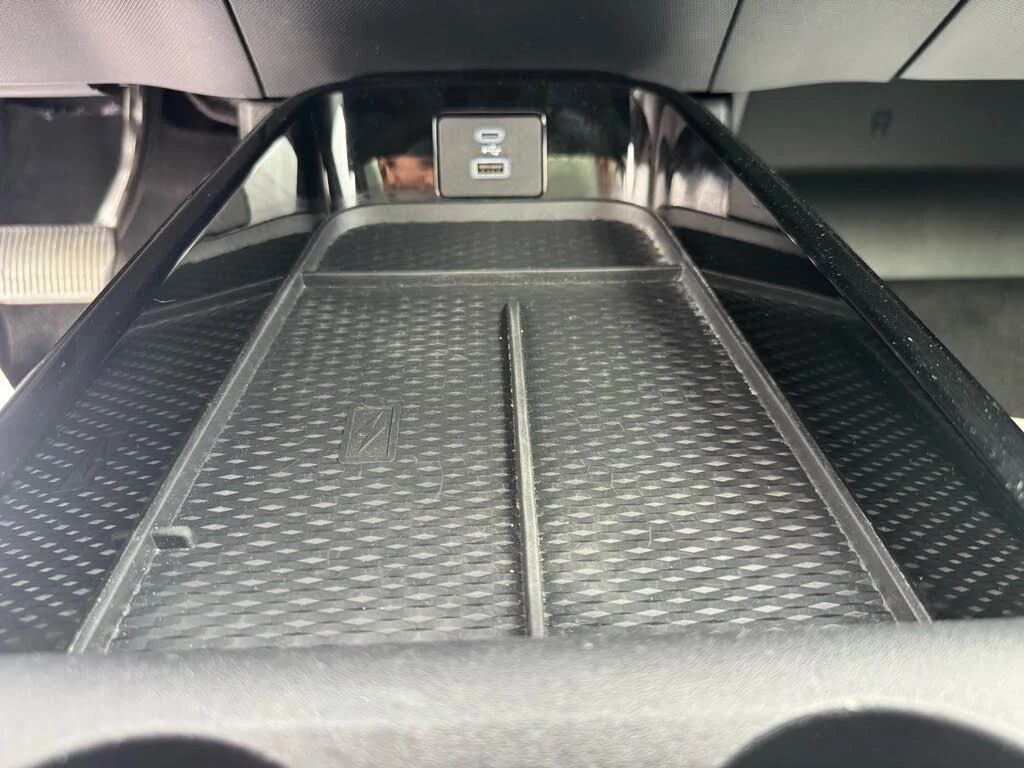 Ford Mustang Mach-E AWD* 360 КАМЕРИ* ОБДУХ* ПАНО* КРАЙНА ЦЕНА* , снимка 15 - Автомобили и джипове - 56582453