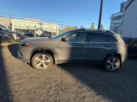Jeep Cherokee * Limited * CARFAX * ОПЦИЯ ЗА ФИНАНСИРАНЕ | Auto.bg — изображение 2