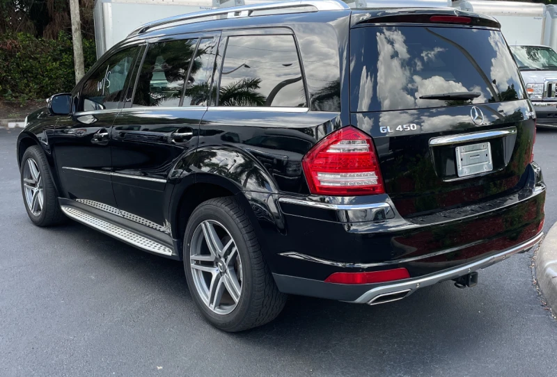 Mercedes-Benz GL 450 4MATIC* AMG* Harmon* Keyless* Шибидах* Подгрев, снимка 3 - Автомобили и джипове - 47285857