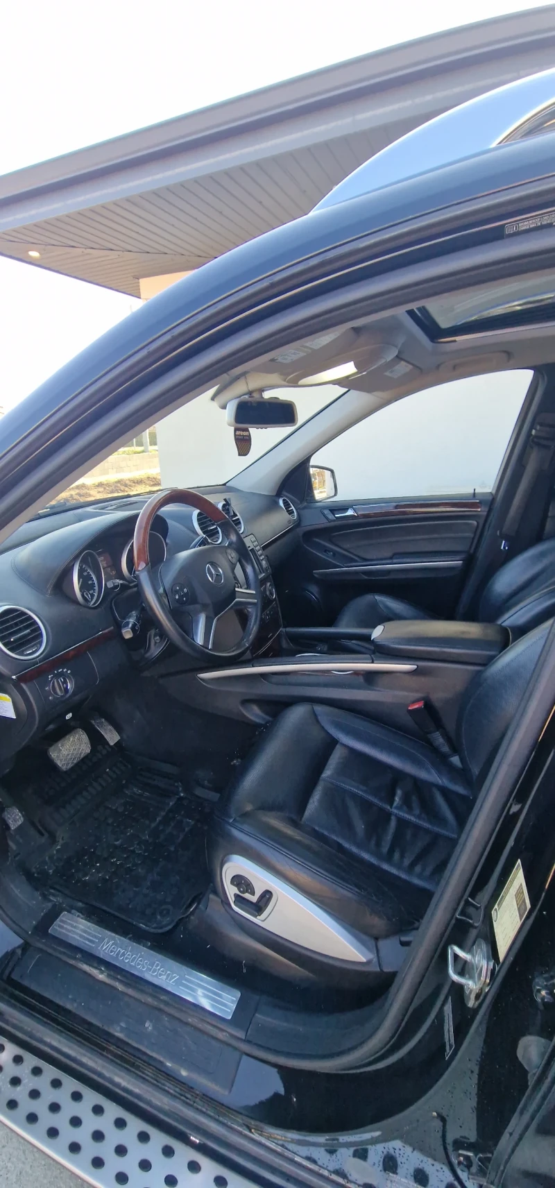 Mercedes-Benz GL 550 X 164, снимка 9 - Автомобили и джипове - 53303229