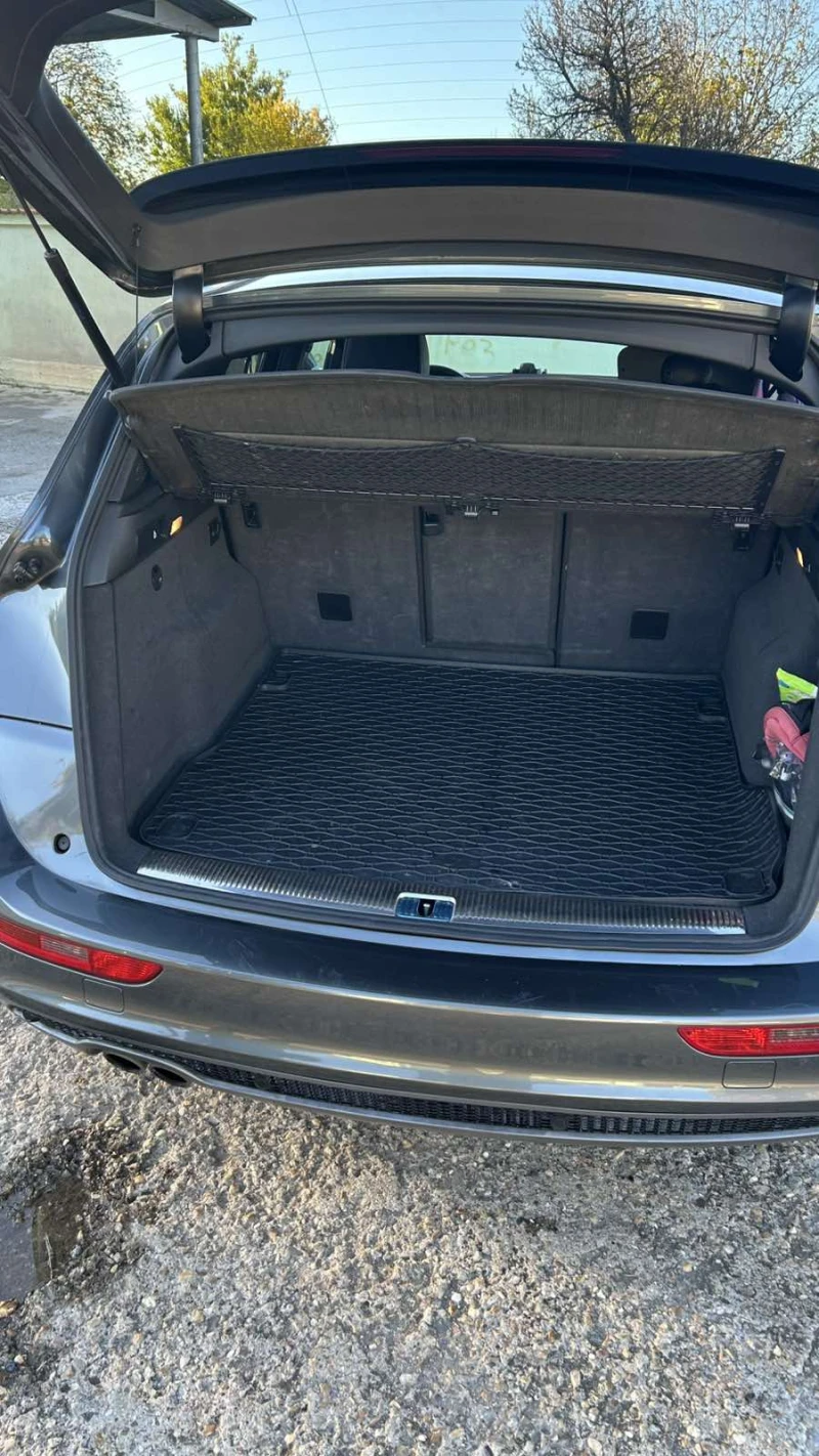Audi Q5, снимка 6 - Автомобили и джипове - 52215437