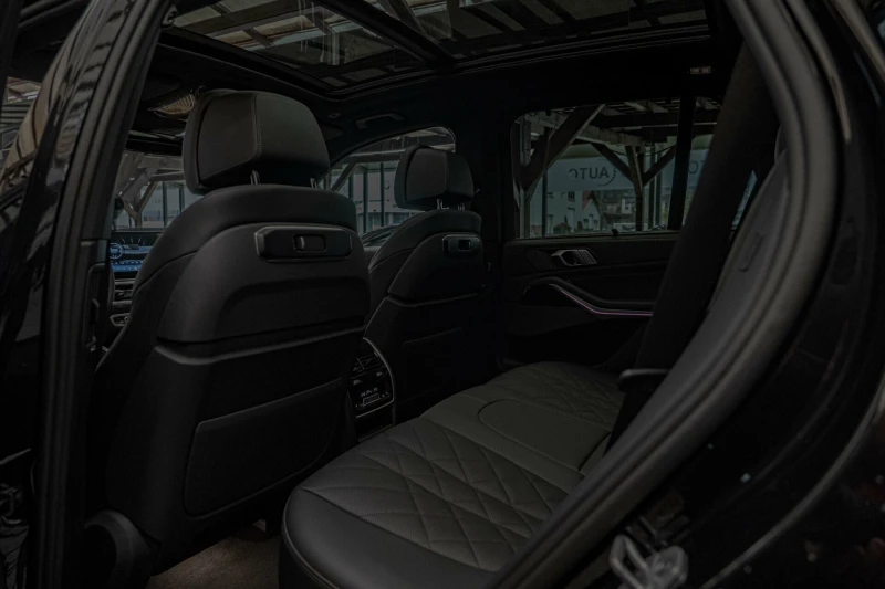 BMW X5 40I/M-Perf/Камера 360/Harman Kardon/Laser/Обдухван, снимка 9 - Автомобили и джипове - 52376966
