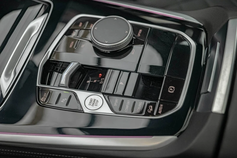 BMW X5 40I/M-Perf/Камера 360/Harman Kardon/Laser/Обдухван, снимка 10 - Автомобили и джипове - 52376966