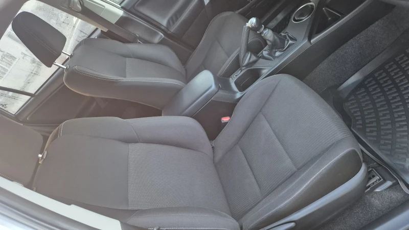 Toyota Rav4 2.0 D4D 20Г. ЮБИЛЕЙНА 4X4 НАВИ КАМЕРА КЕЙЛЕС ВИДЕО, снимка 10 - Автомобили и джипове - 52907638