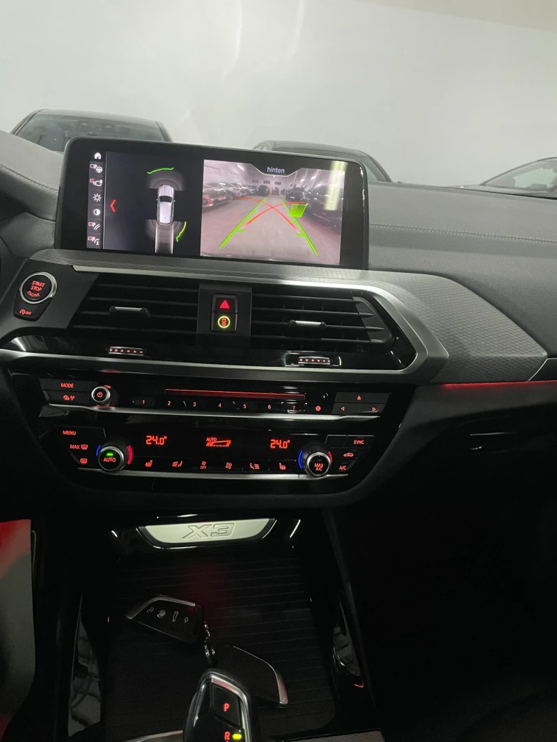 BMW X3 2.0D/Xdr/Mpak/панор/подгр/теглич/камера/head-up!!!, снимка 17 - Автомобили и джипове - 53360394