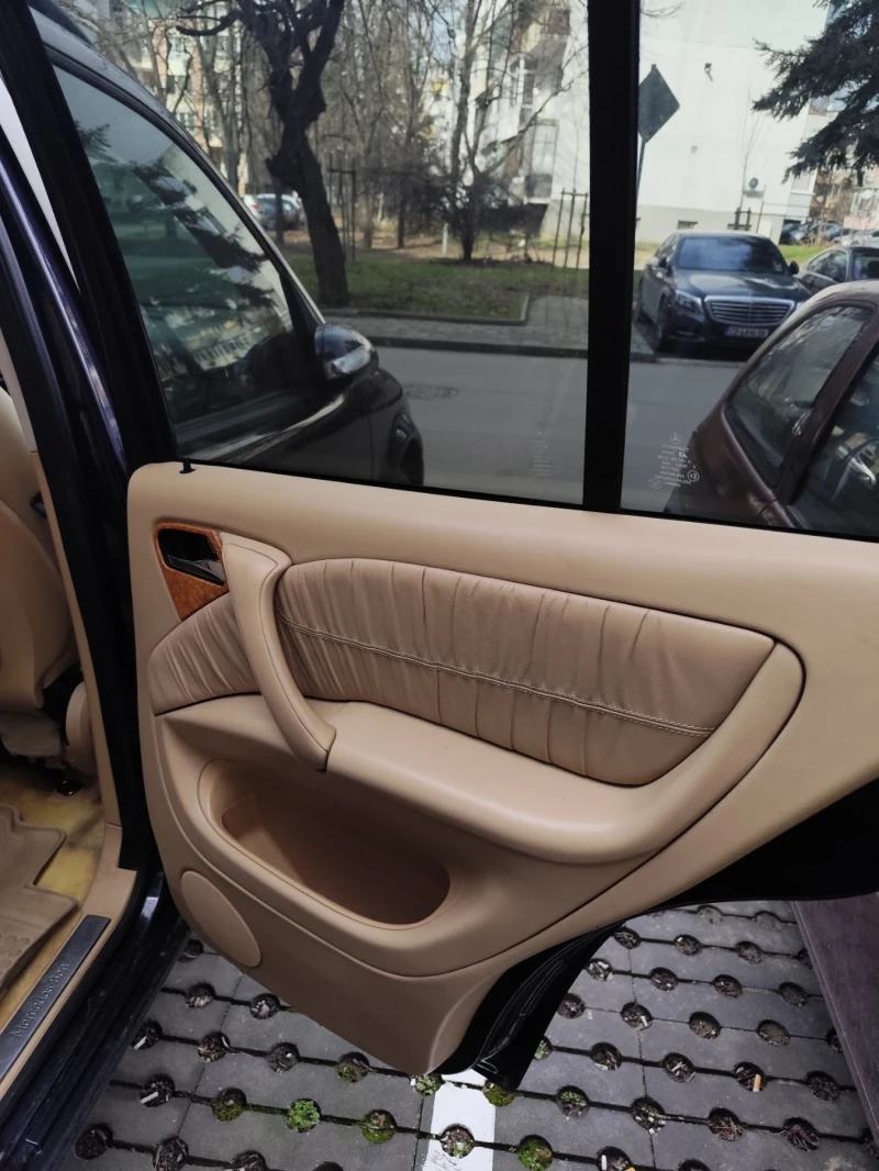 Mercedes-Benz ML 270, снимка 10 - Автомобили и джипове - 53452985