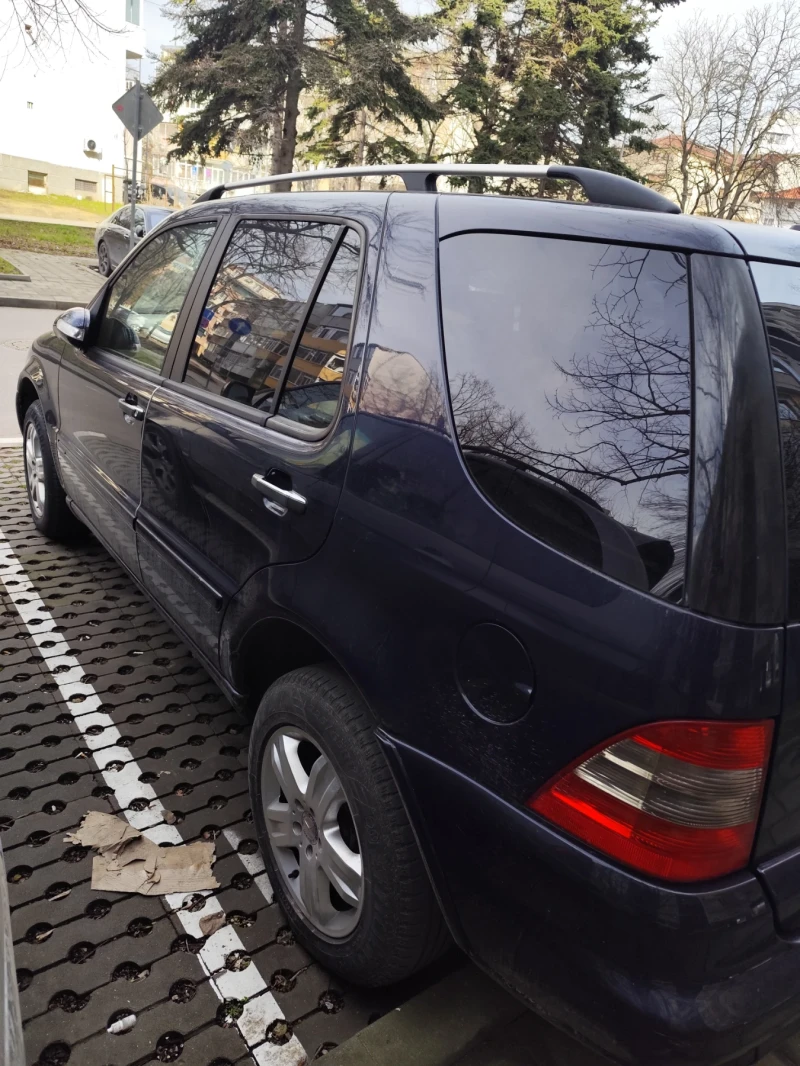 Mercedes-Benz ML 270, снимка 13 - Автомобили и джипове - 53452985