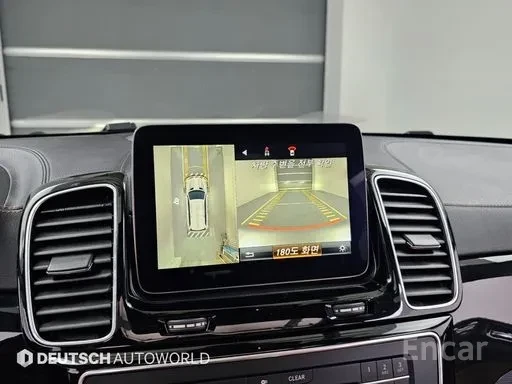 Mercedes-Benz GLS 350 D * AMG * ОБДУХВАНЕ * H/K * 360 * ТЕЛЕВИЗОРИ * , снимка 8 - Автомобили и джипове - 56170130