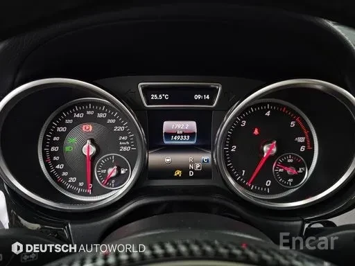 Mercedes-Benz GLS 350 D * AMG * ОБДУХВАНЕ * H/K * 360 * ТЕЛЕВИЗОРИ * , снимка 7 - Автомобили и джипове - 56170130