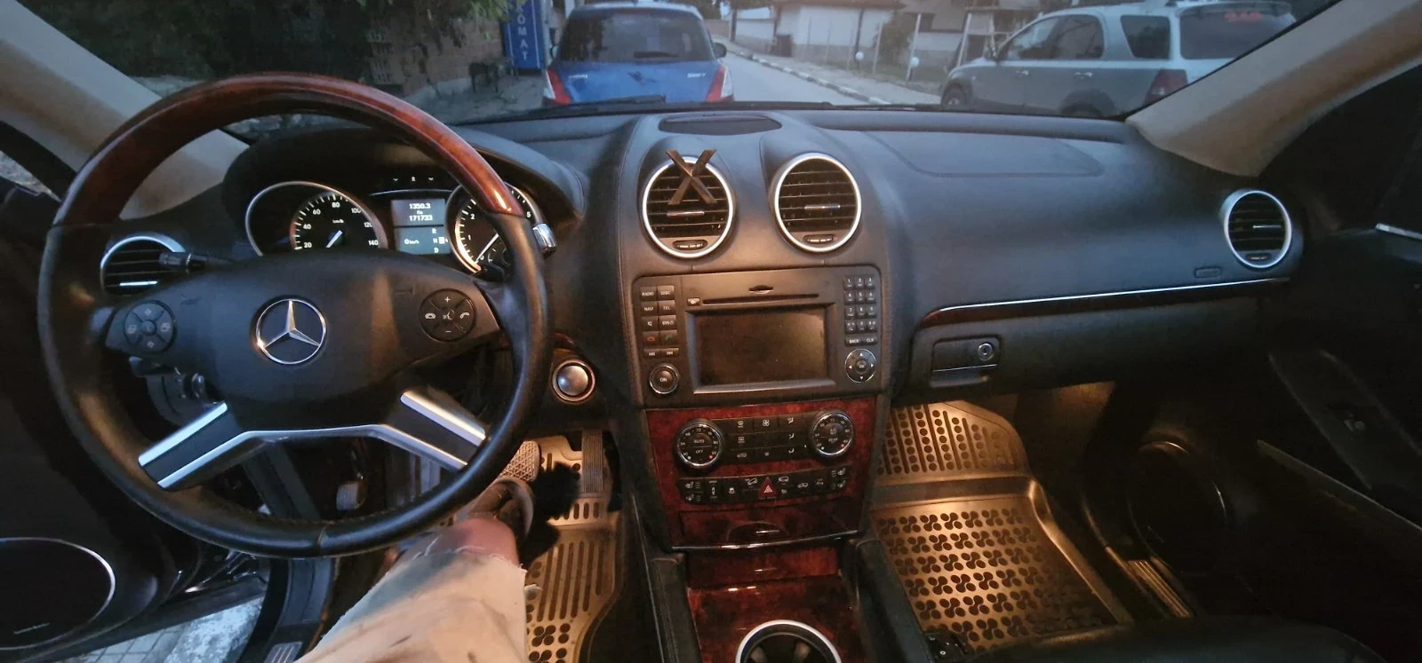 Mercedes-Benz GL 550 X 164 | Mobile.bg   12