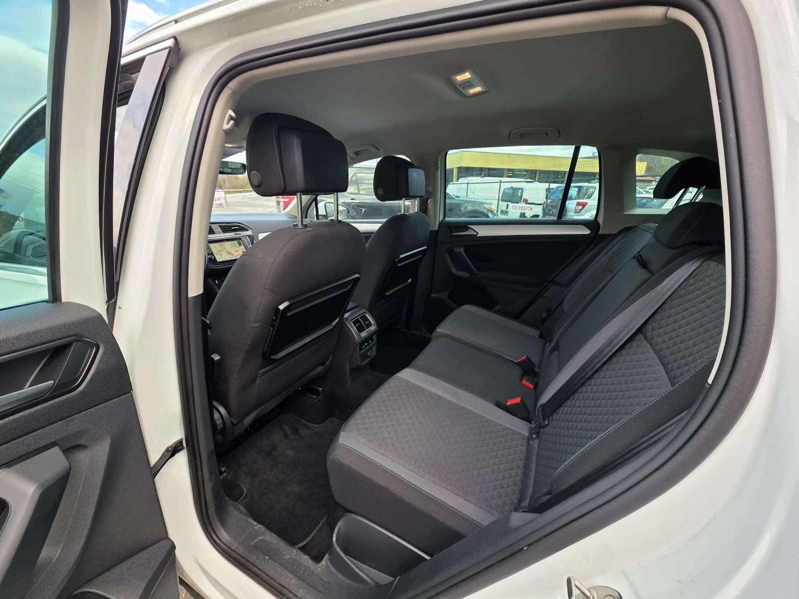 VW Tiguan 2.0 TDI - изображение 9