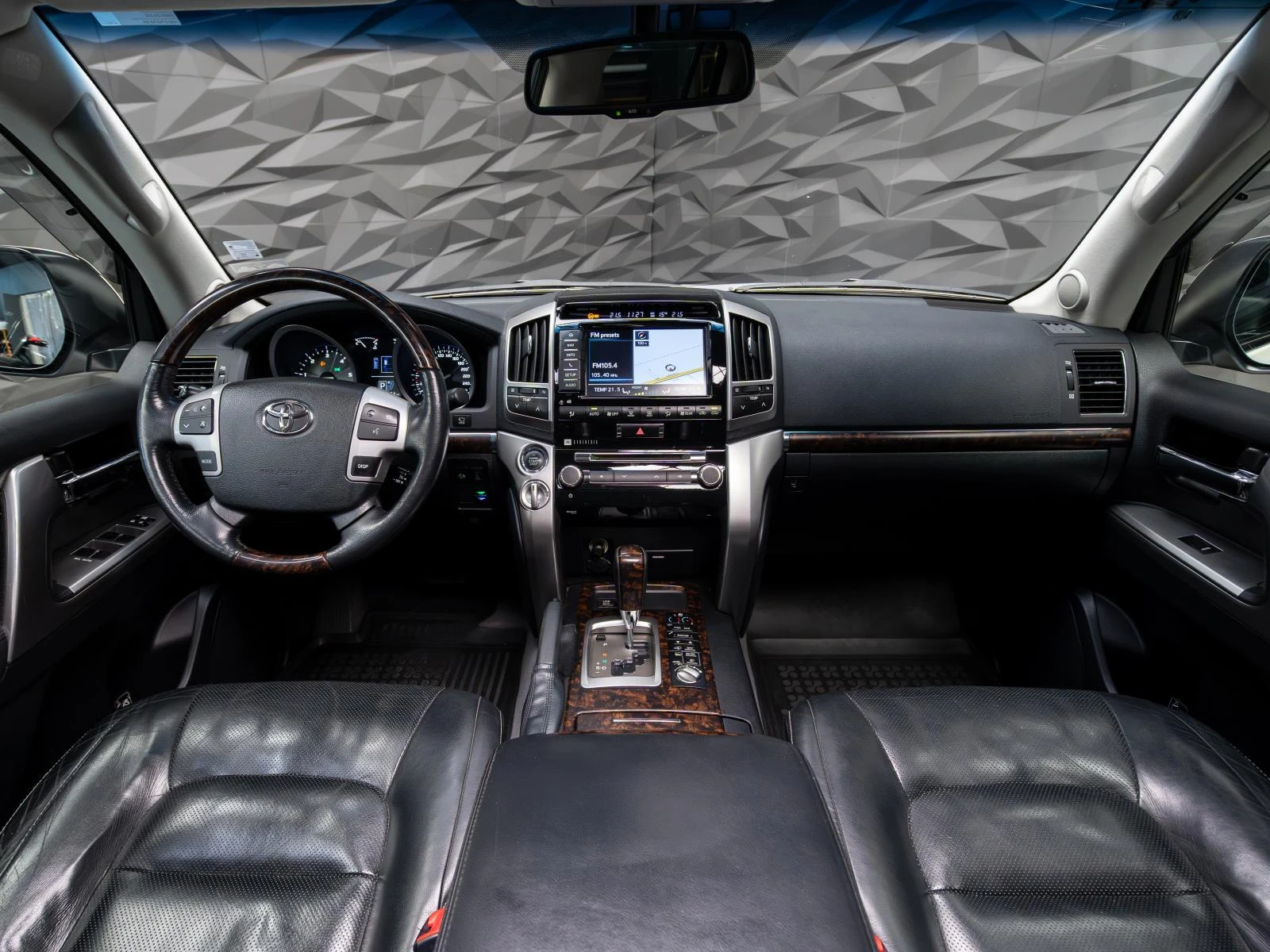 Toyota Land cruiser KAM* PANO* JBL* * SHIKARI TUNING* CARBON*  | Mobile.bg   5