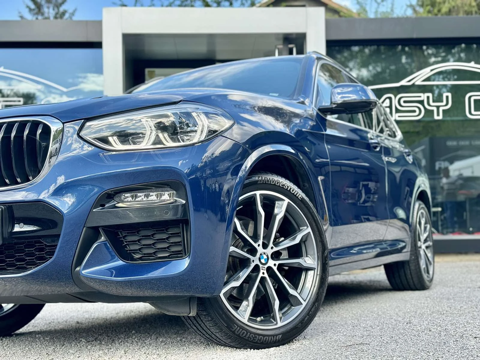 BMW X3 xDrive 2.0D / PANO / CAMERA 360 /  - изображение 2