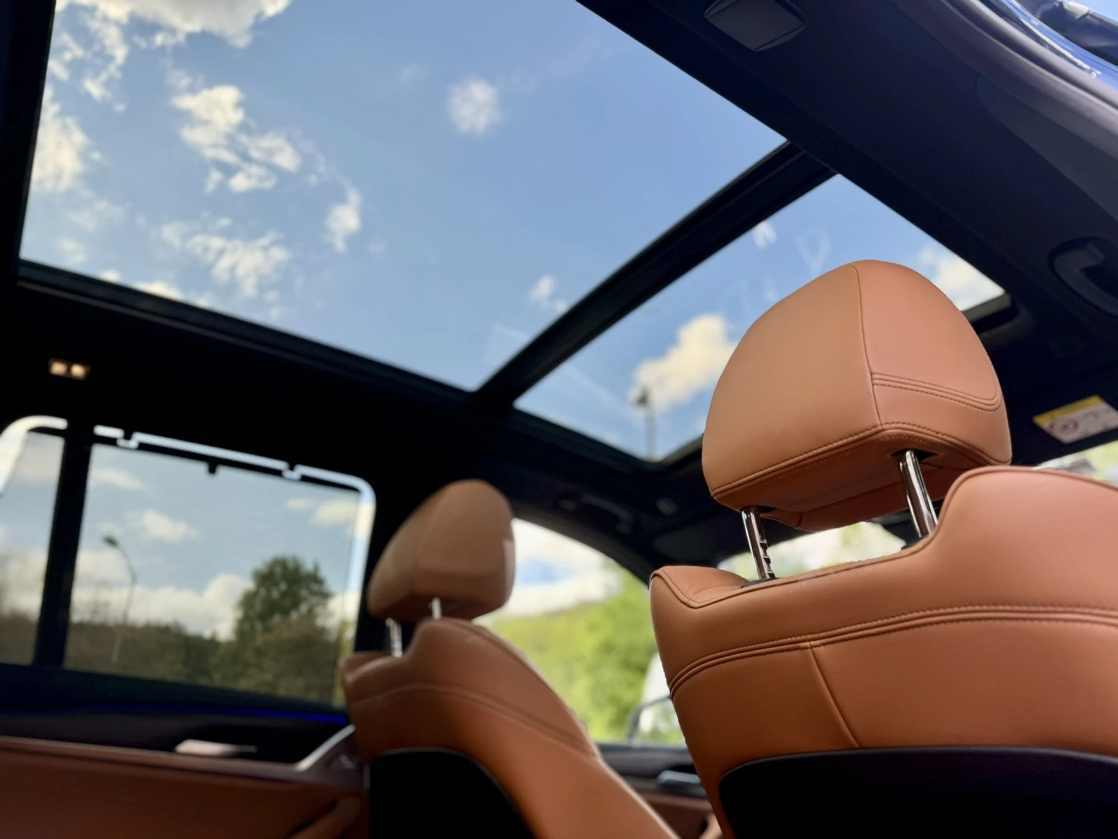 BMW X3 xDrive 2.0D / PANO / CAMERA 360 / , снимка 16 - Автомобили и джипове - 53721167