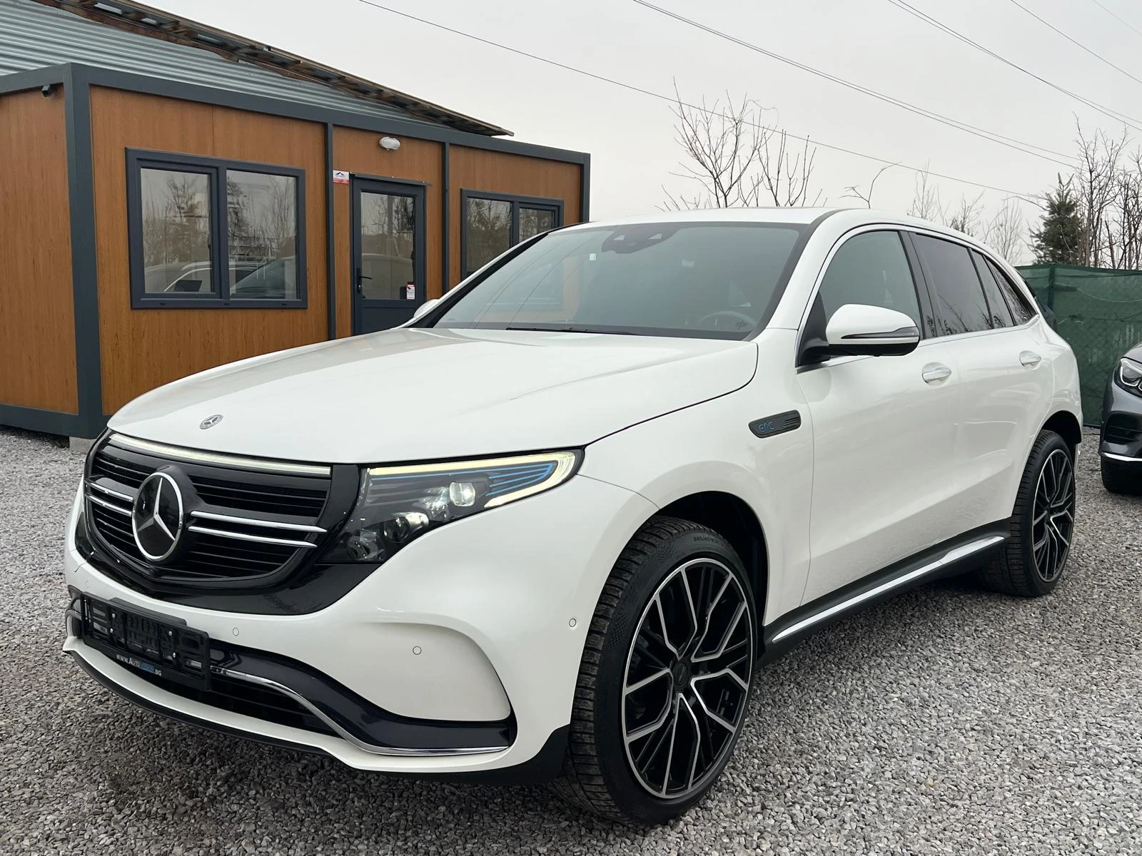 Mercedes-Benz EQC 400 AMG Head-up Carplay Distronic Шибедах Кам.360