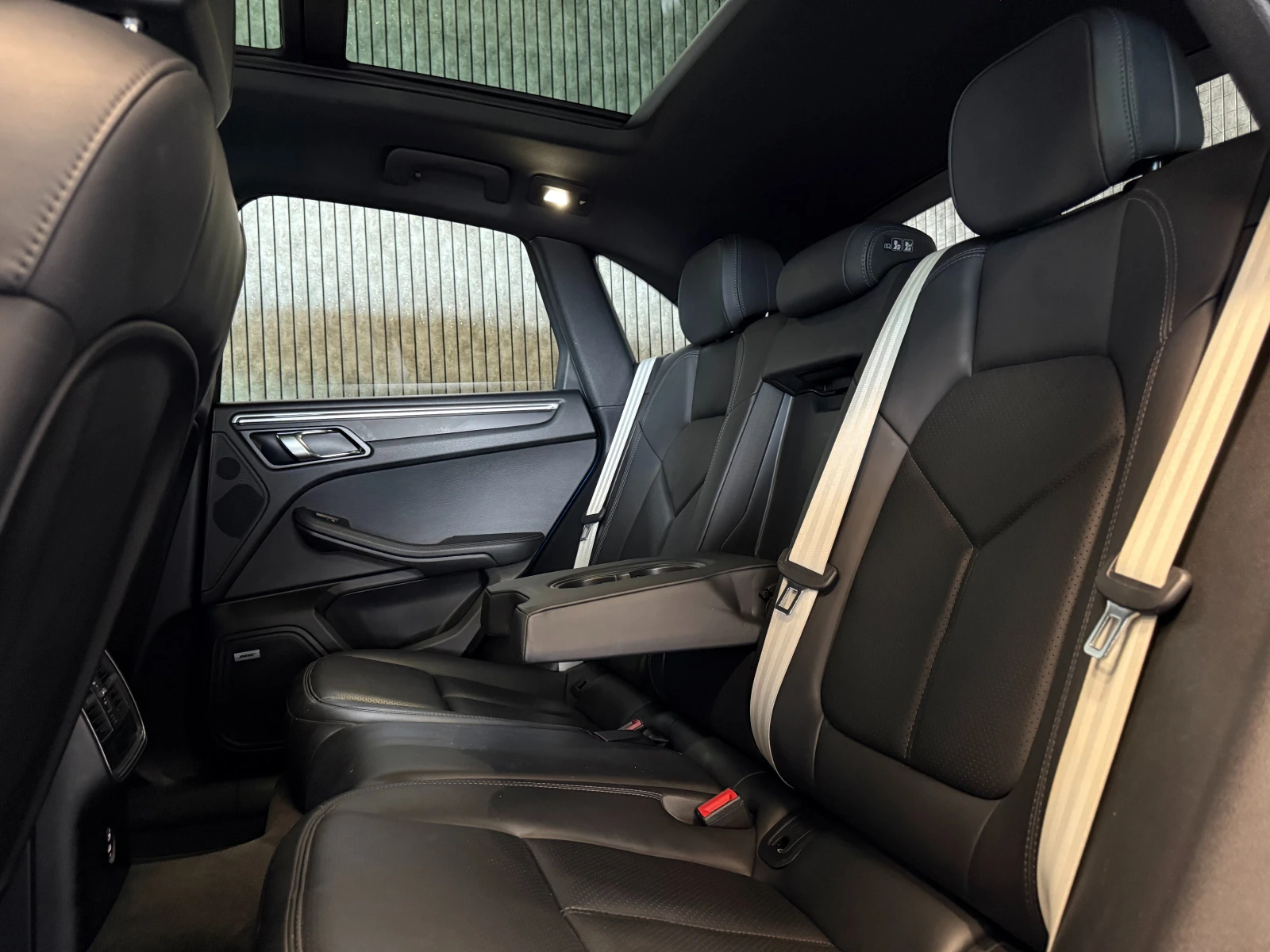 Porsche Macan PANO NAVI CAMERA BOSE, снимка 15 - Автомобили и джипове - 55220364
