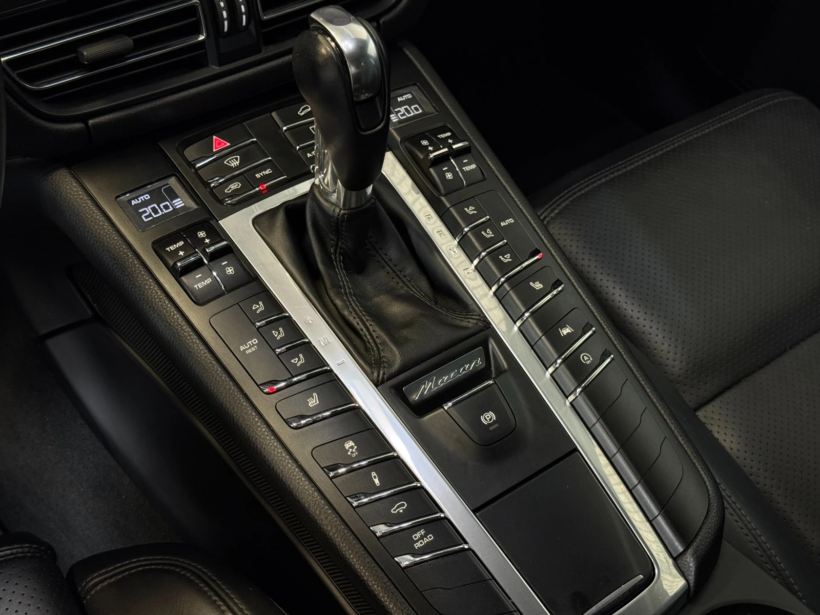 Porsche Macan PANO NAVI CAMERA BOSE, снимка 12 - Автомобили и джипове - 55220364