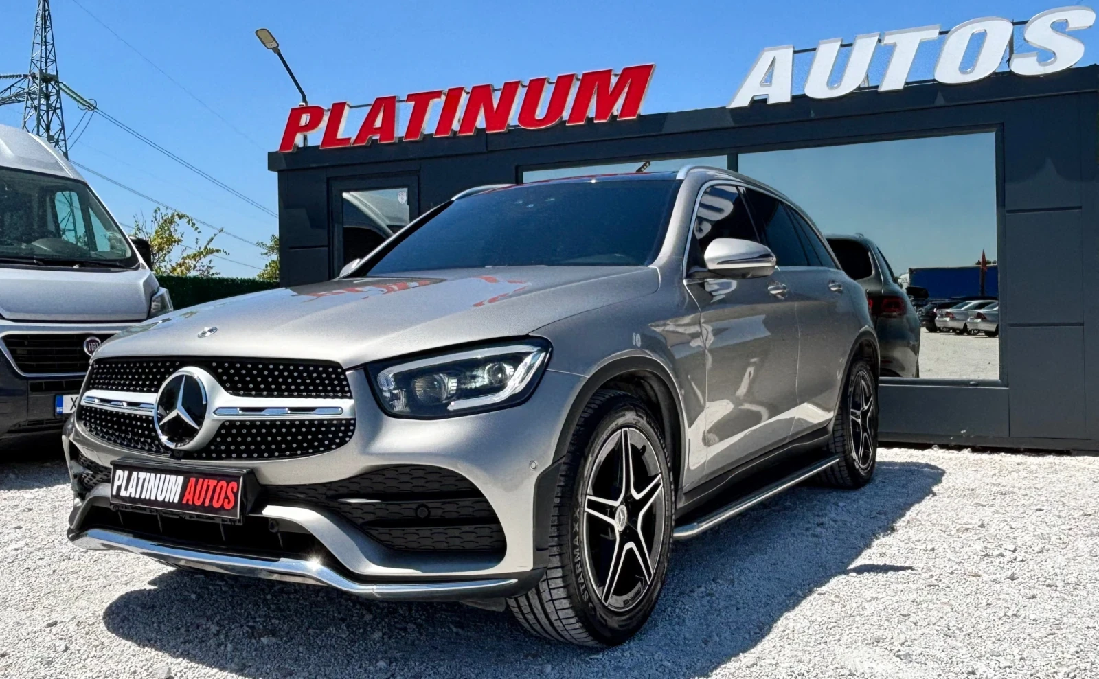 Mercedes-Benz GLC 220 2.2D/4 MATIC/BURMESTER/AMG/FULL/TOP, снимка 2 - Автомобили и джипове - 55475771