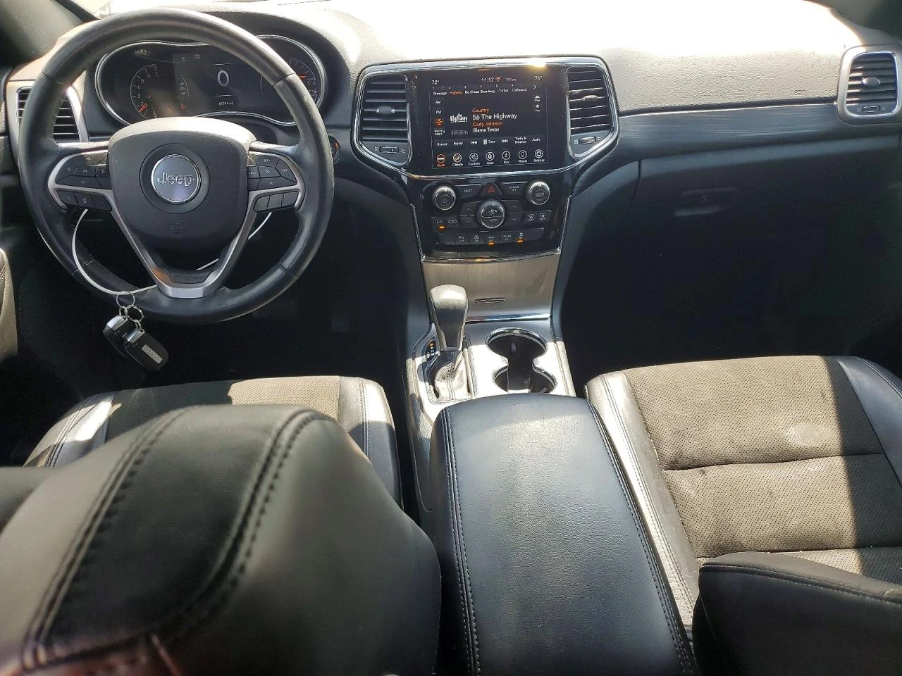 Jeep Grand cherokee 3.6l Laredo E, снимка 8 - Автомобили и джипове - 55566971
