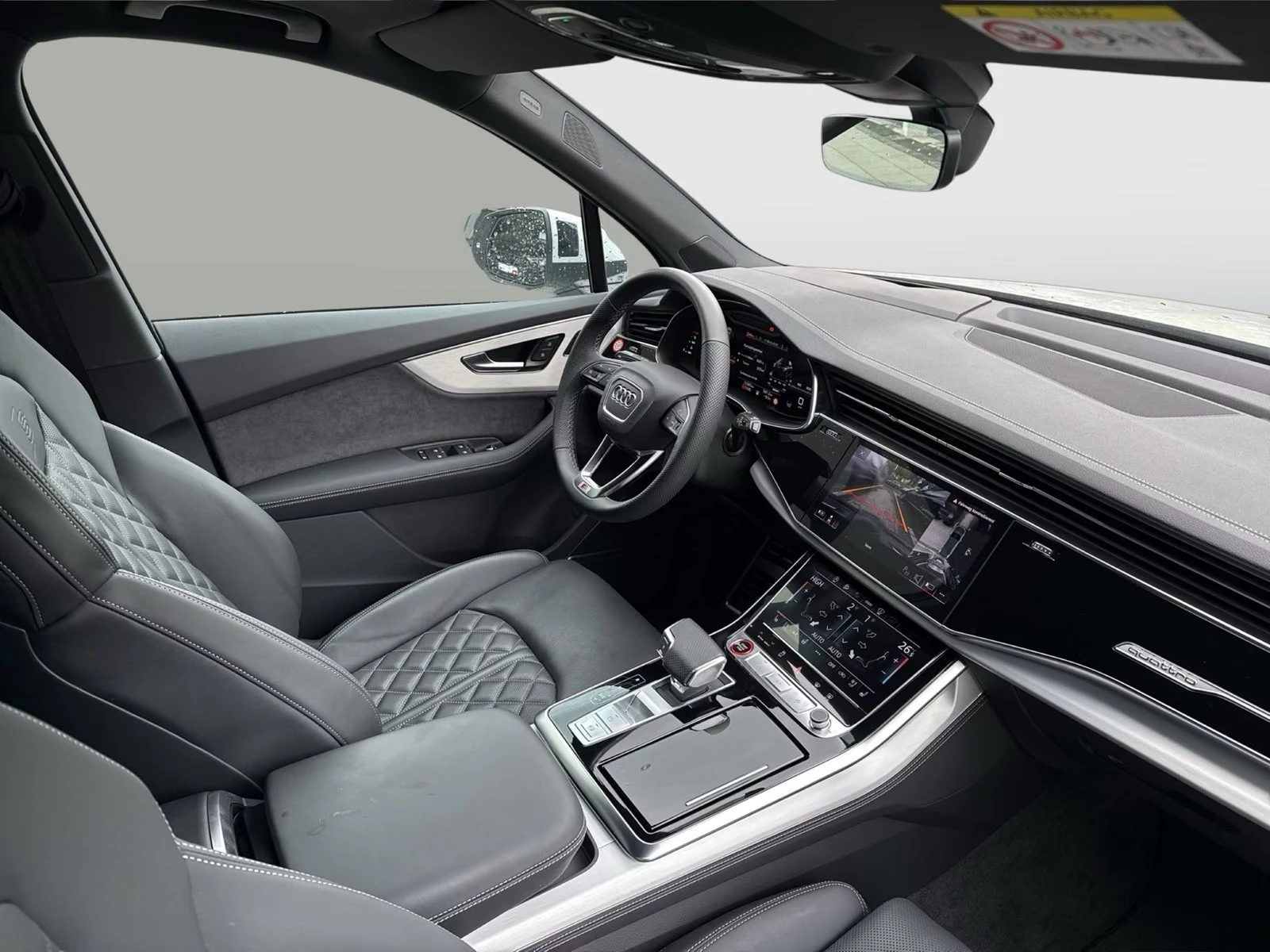 Audi SQ7 FACELIFT / MATRIX / HUD / 360 / B&O/ QUATTRO/ PANO, снимка 12 - Автомобили и джипове - 56092666