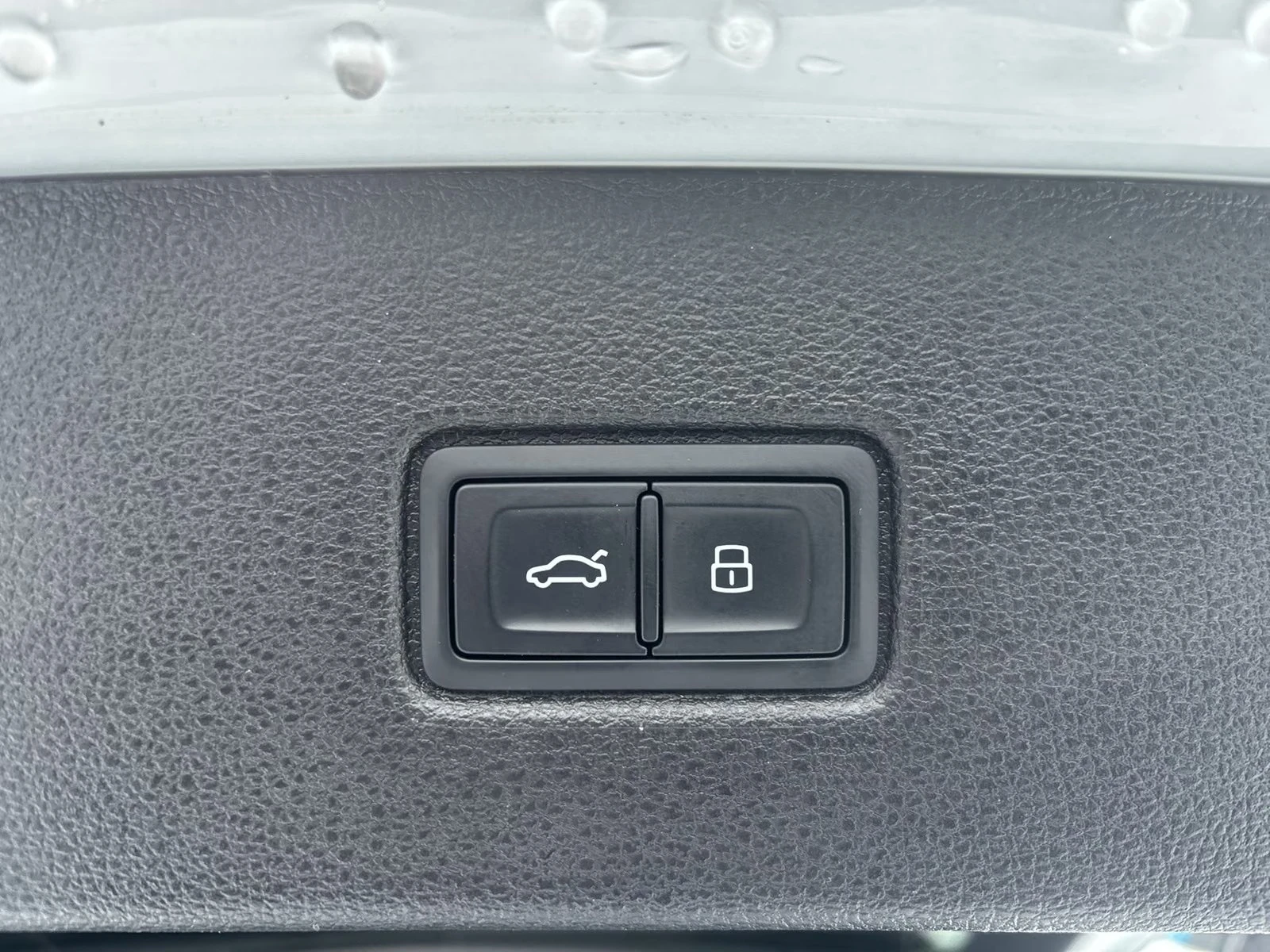 Audi SQ7 FACELIFT / MATRIX / HUD / 360 / B&O/ QUATTRO/ PANO, снимка 16 - Автомобили и джипове - 56092666