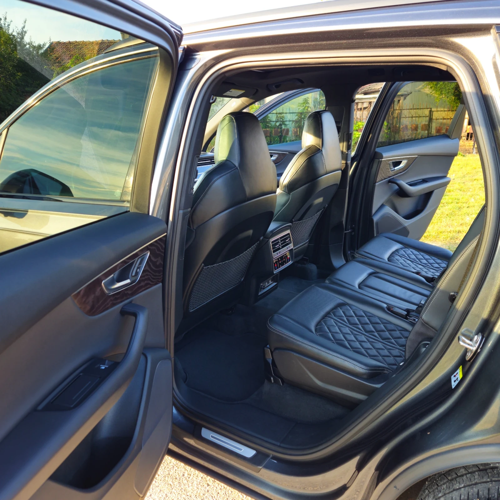 Audi Q7 S-line Black optic, снимка 13 - Автомобили и джипове - 56158287