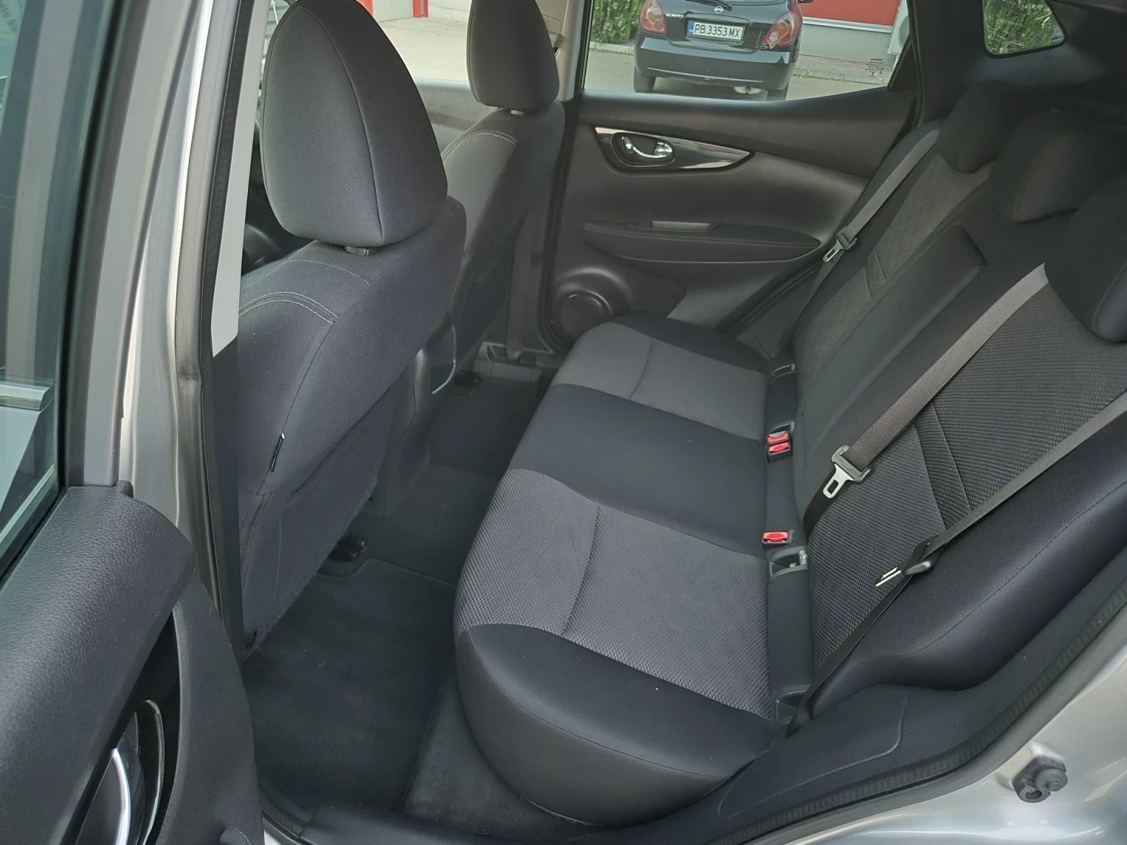 Nissan Qashqai 1.5DCI* NAVI* TOP* 169500km., снимка 10 - Автомобили и джипове - 56167137