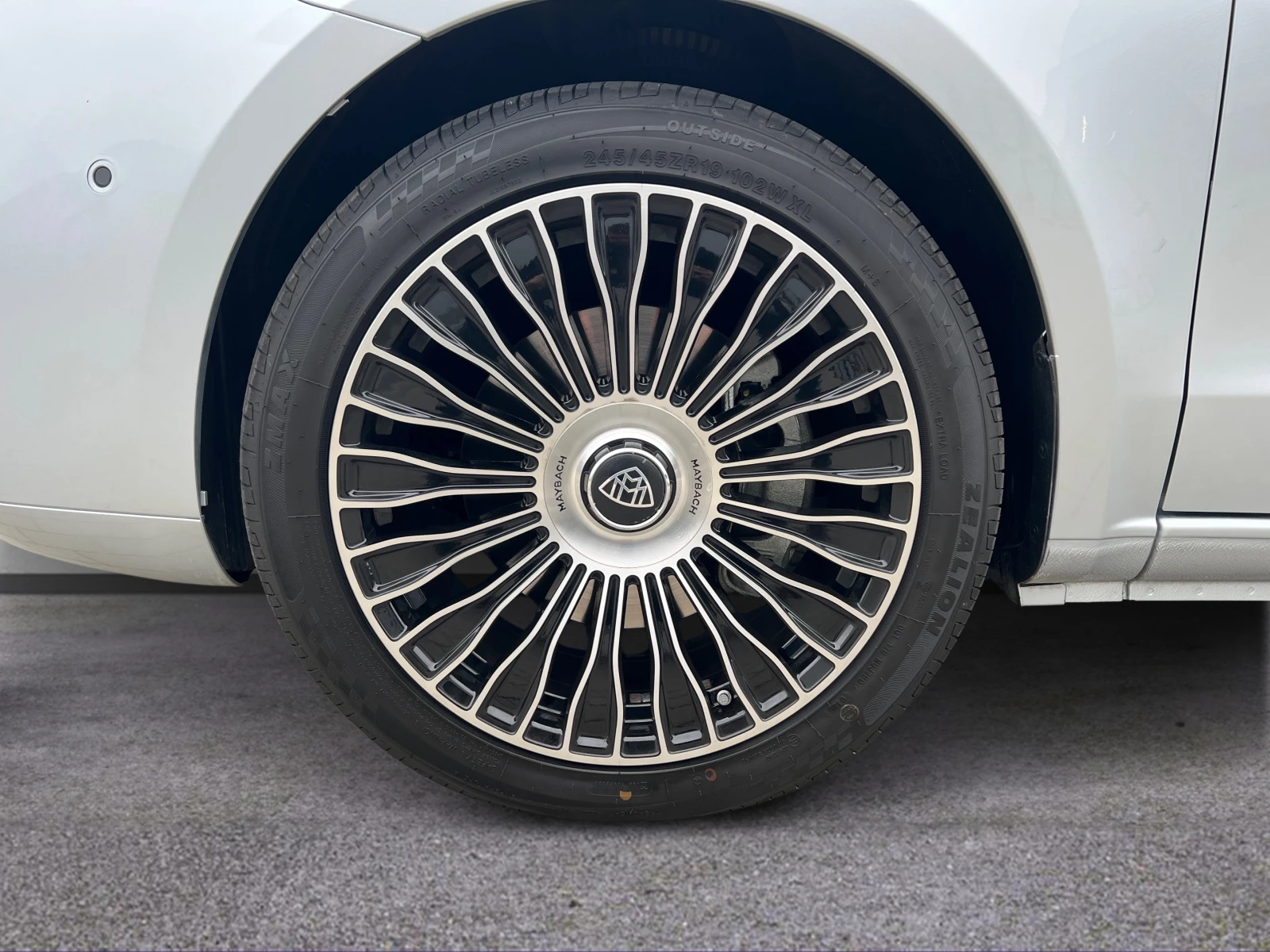 Mercedes-Benz V 300  - изображение 5