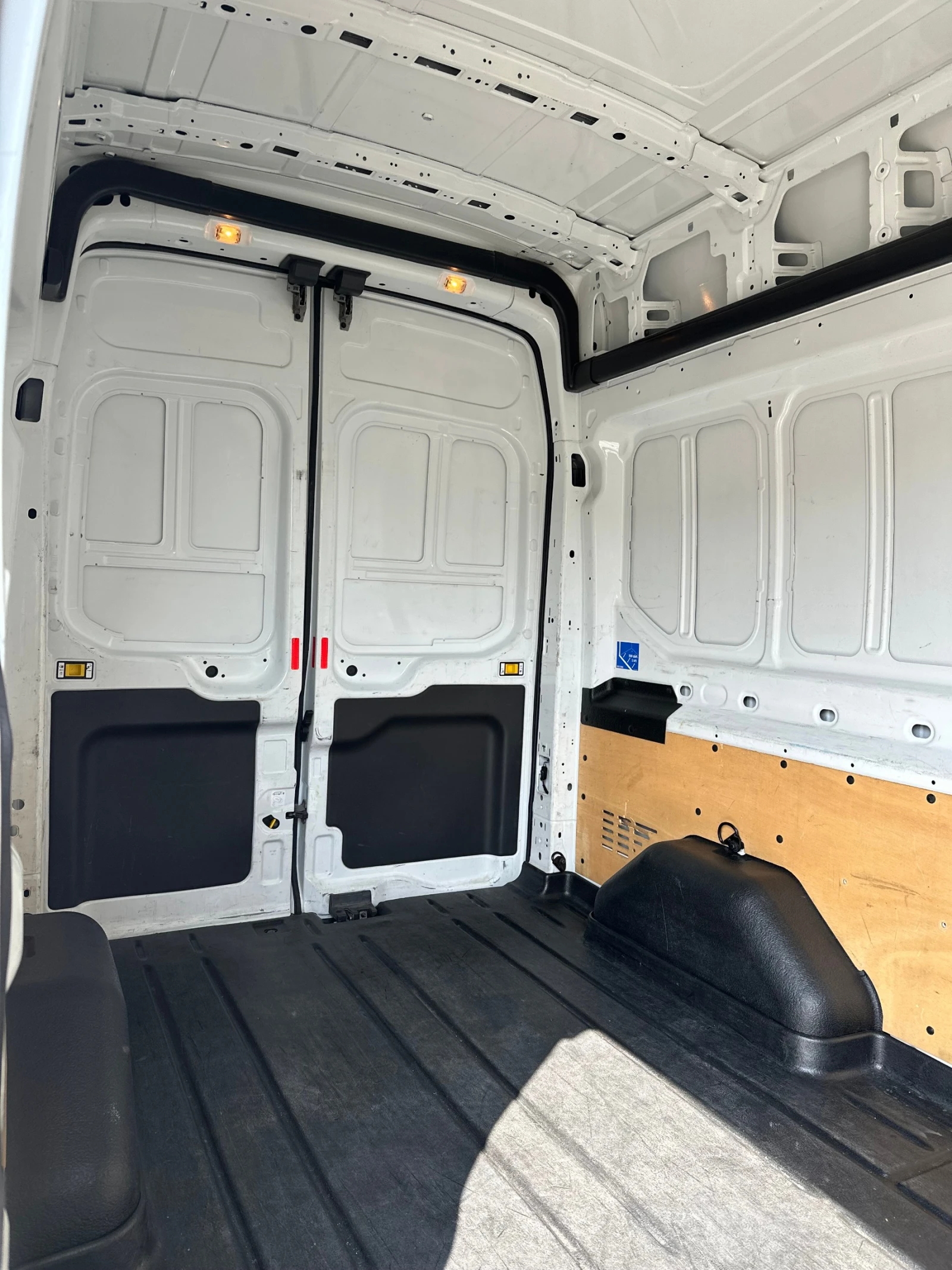 Ford Transit, снимка 7 - Бусове и автобуси - 53863053