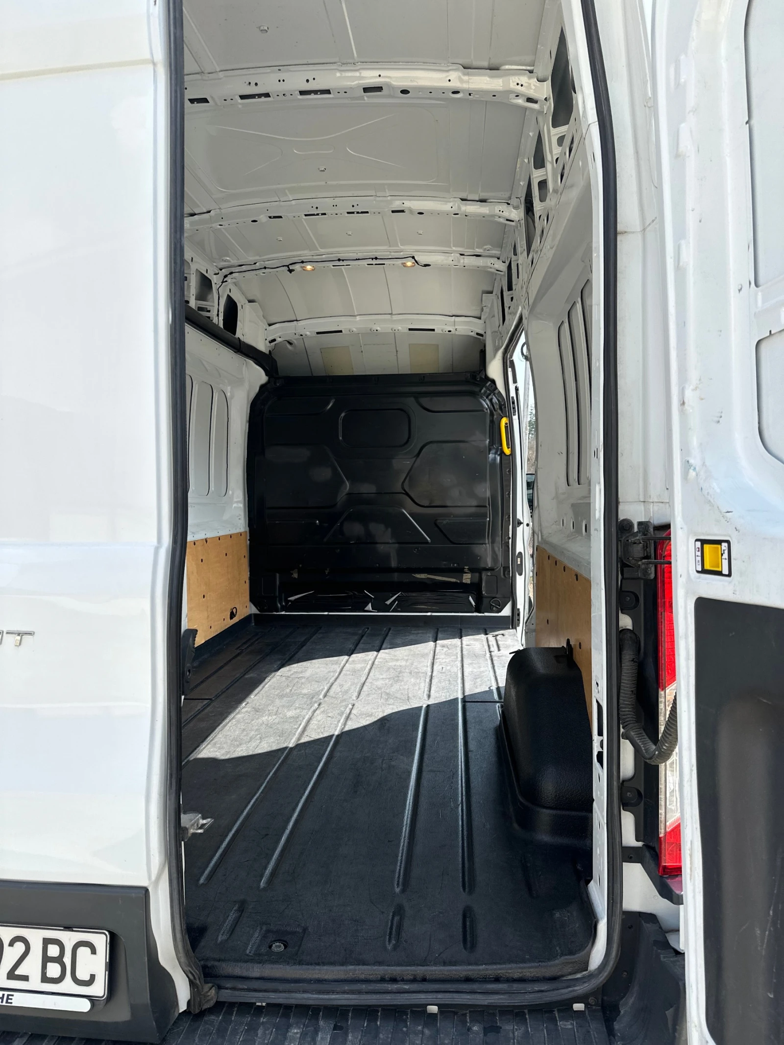 Ford Transit, снимка 9 - Бусове и автобуси - 53863053