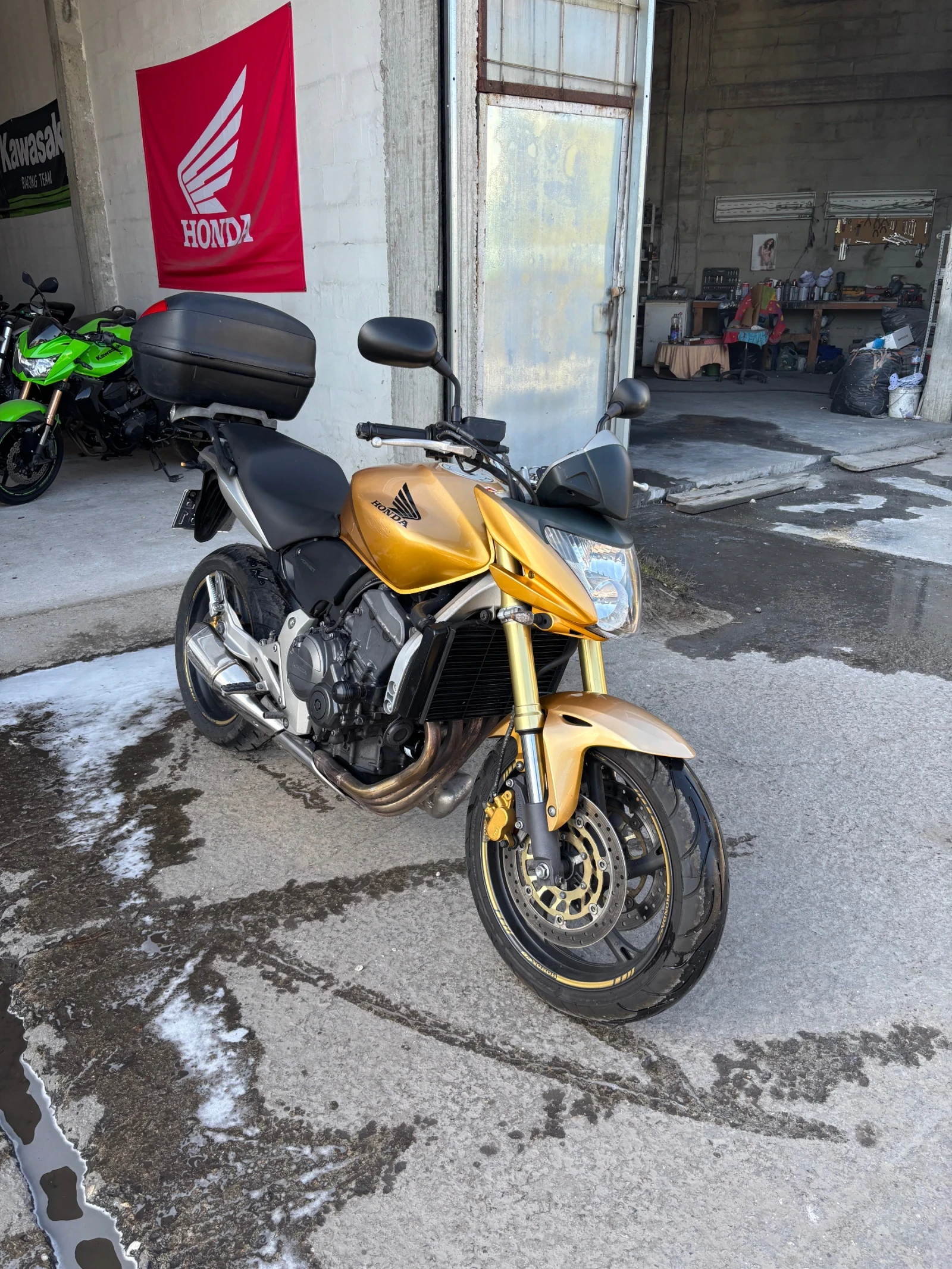 Honda Hornet CB600F, снимка 2 - Мотоциклети и мототехника - 56440149