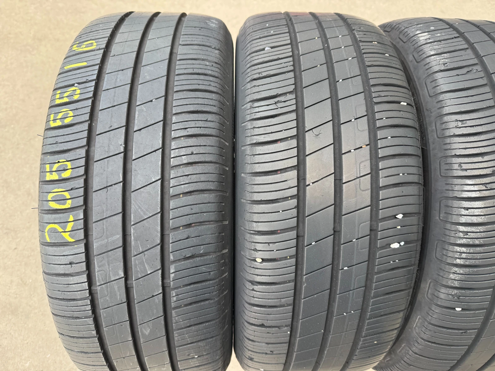 Гуми Летни 205/55R16, снимка 2 - Гуми и джанти - 53987254