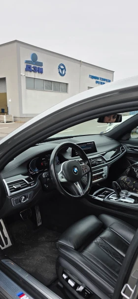 BMW 745, снимка 16