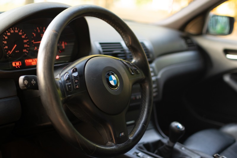 BMW 325, снимка 6 - Автомобили и джипове - 46419027