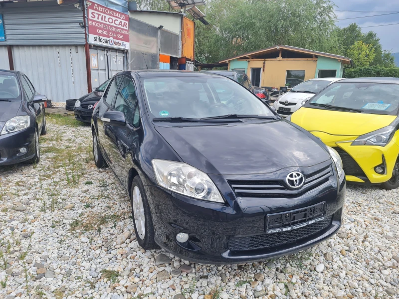 Toyota Auris 1.33 VVTI, снимка 2 - Автомобили и джипове - 47074658