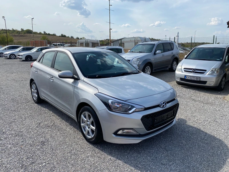 Hyundai I20 1.2, снимка 3 - Автомобили и джипове - 47205035