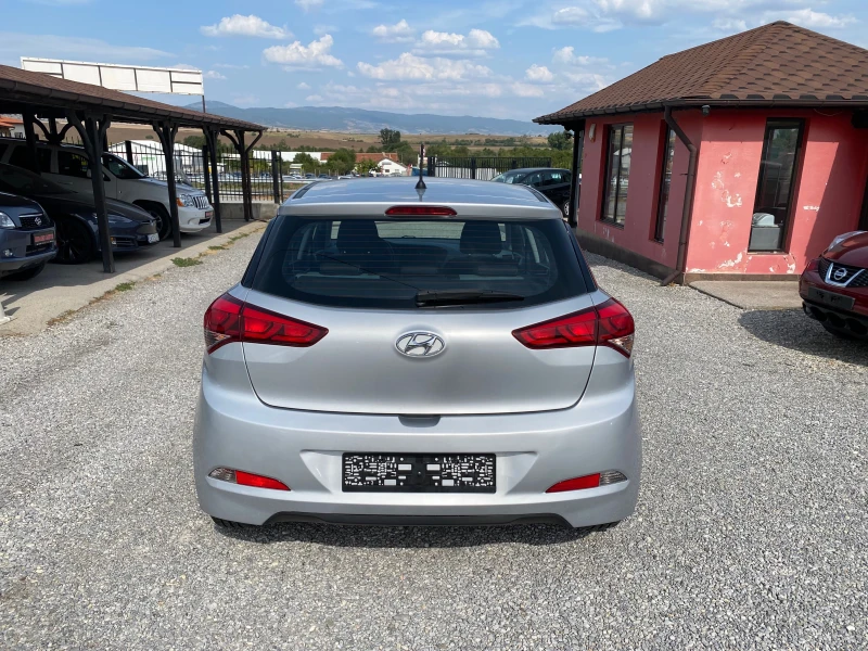 Hyundai I20 1.2, снимка 6 - Автомобили и джипове - 47205035