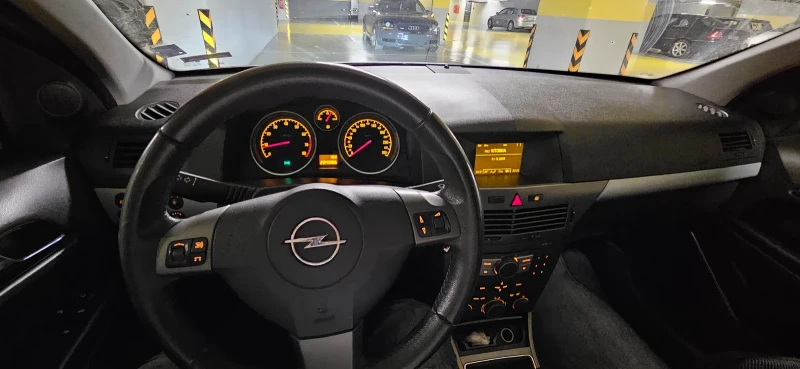 Opel Astra 1.8 125hp COSMO, снимка 6 - Автомобили и джипове - 47555031