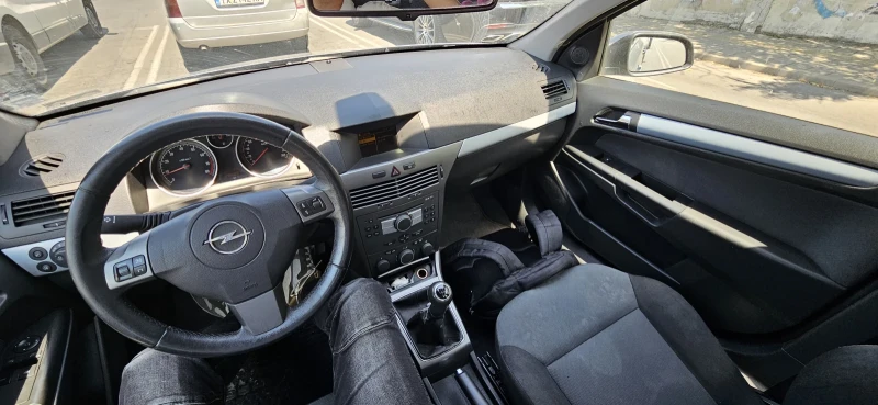 Opel Astra 1.8 125hp COSMO, снимка 4 - Автомобили и джипове - 47555031