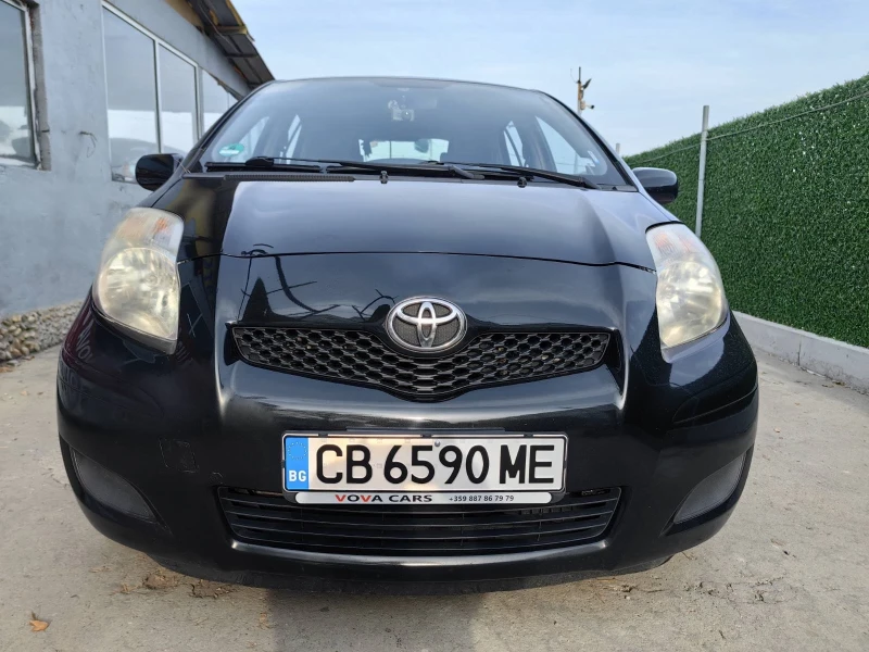 Toyota Yaris 1.4D4D-90к.с* Регистрирана* Мултимедия* 6-скорости, снимка 7 - Автомобили и джипове - 47762986