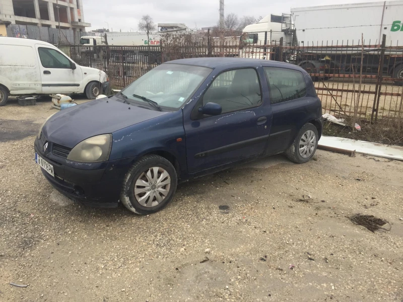 Renault Clio, снимка 2 - Автомобили и джипове - 48487928