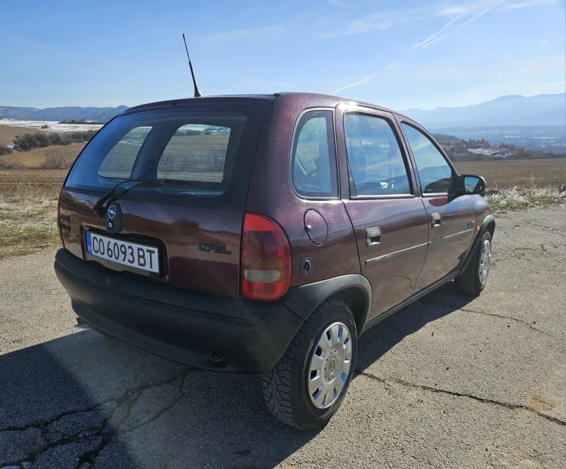 Opel Corsa 1.4 i, снимка 4 - Автомобили и джипове - 48557257